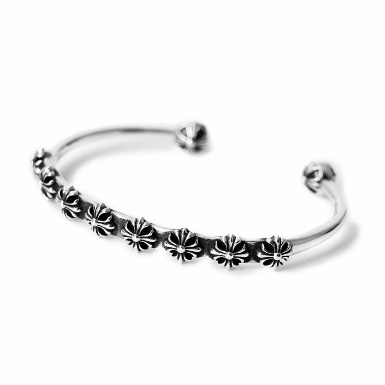 CH PLUS SKINNY MULTI CUFF