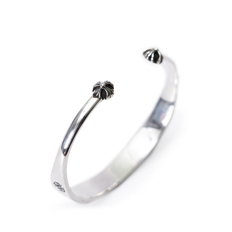 CH PLUS LOGO FLAT CUFF