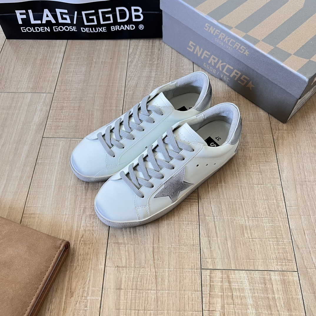 Super-Star with silver heel tab and lettering