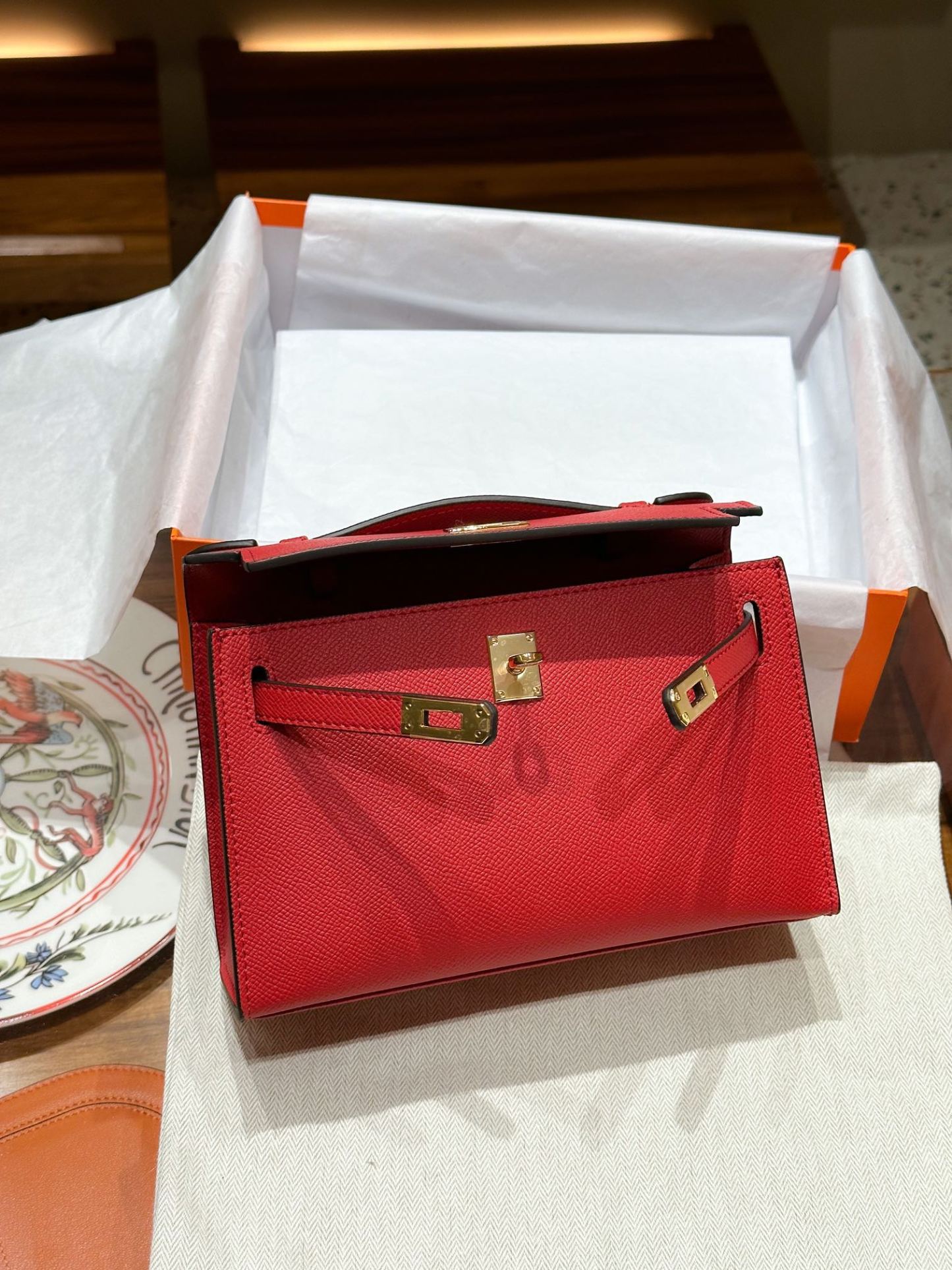 Herthtmes  Epsom Kelly Pochette Clutch