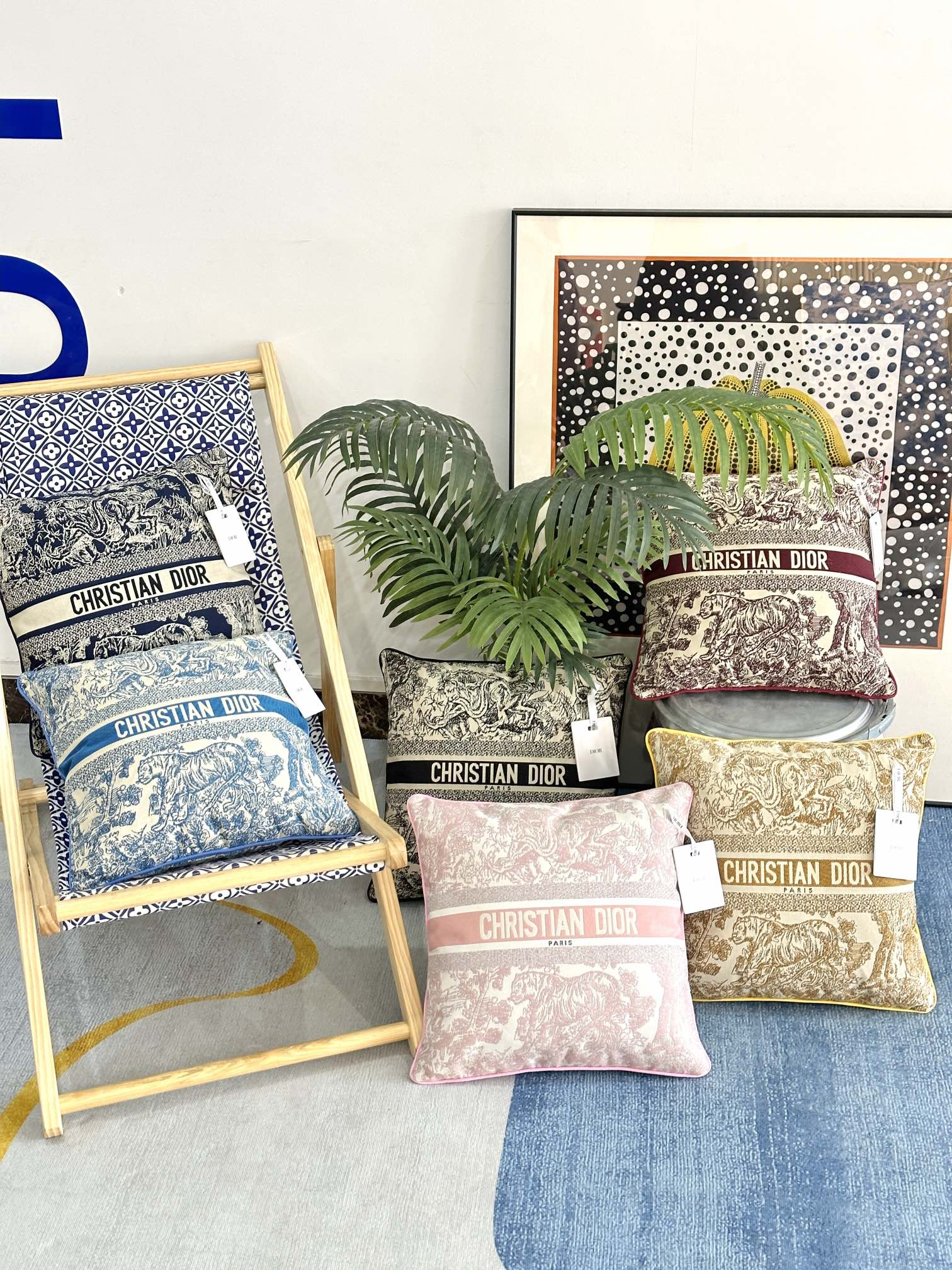 Dithtor Maison — "Jungle Tiger" Collection Throw Pillow / Cushion