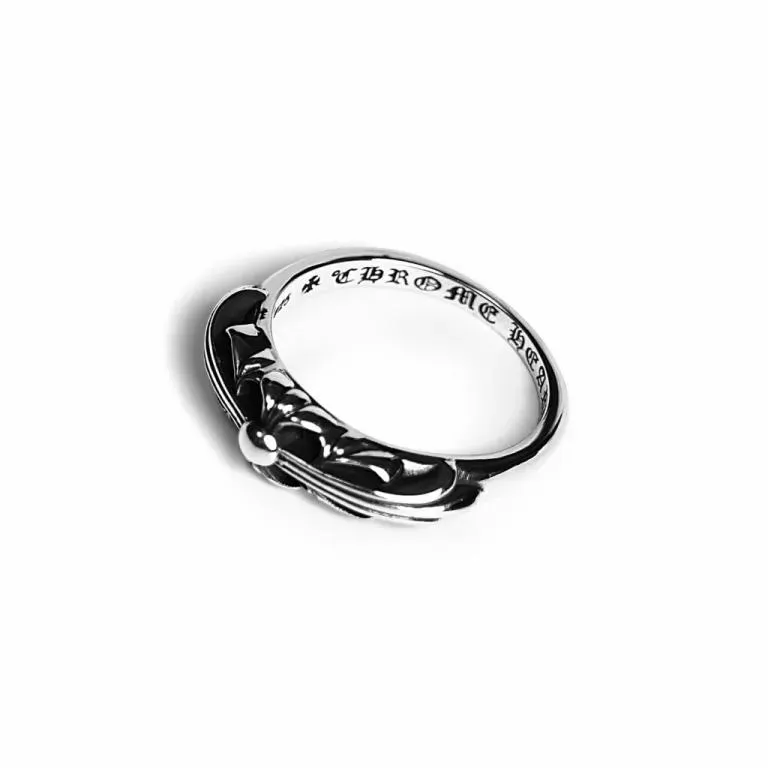 BABY CLASSIC FLORAL CROSS RING Z15
