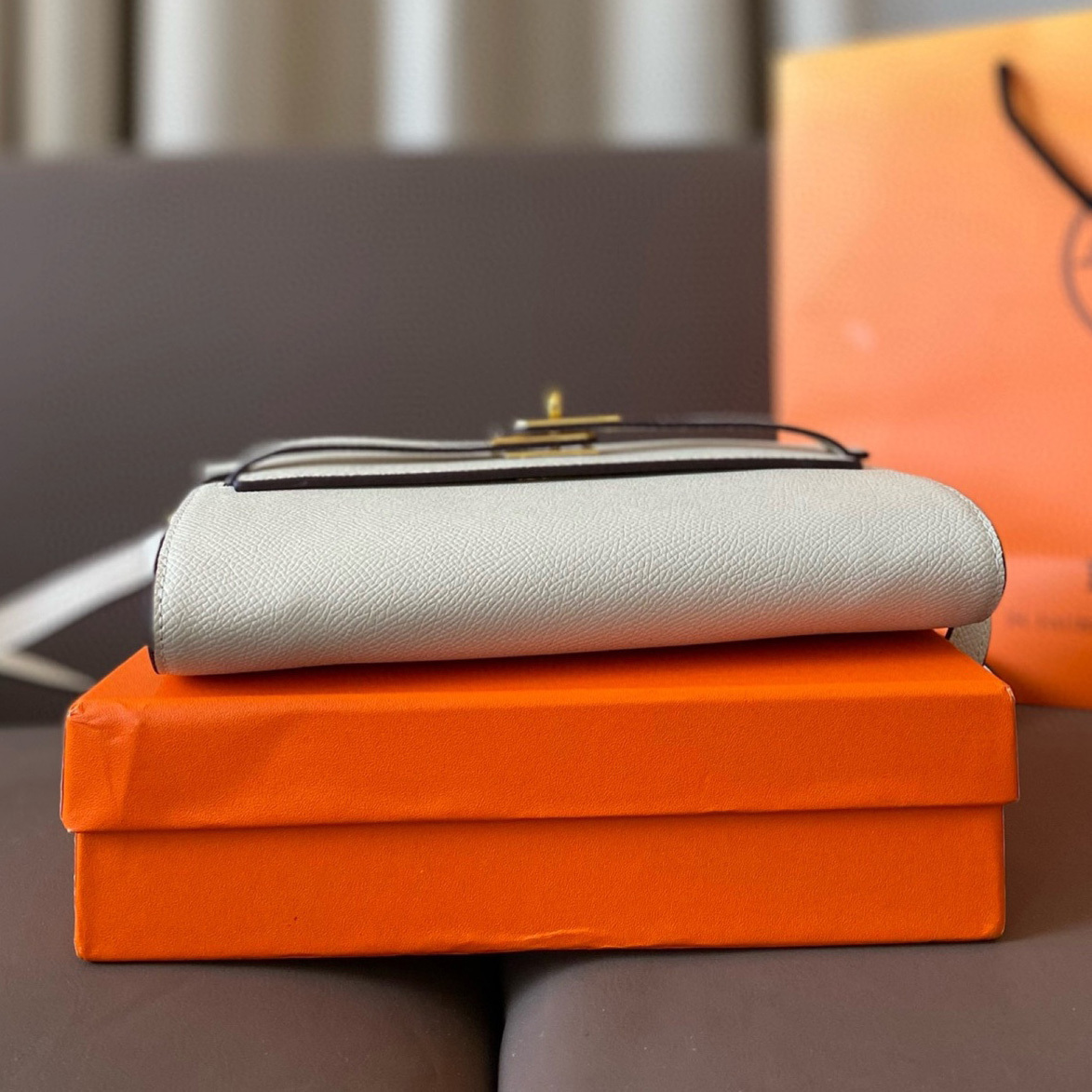 Epsom Kelly Wallet*