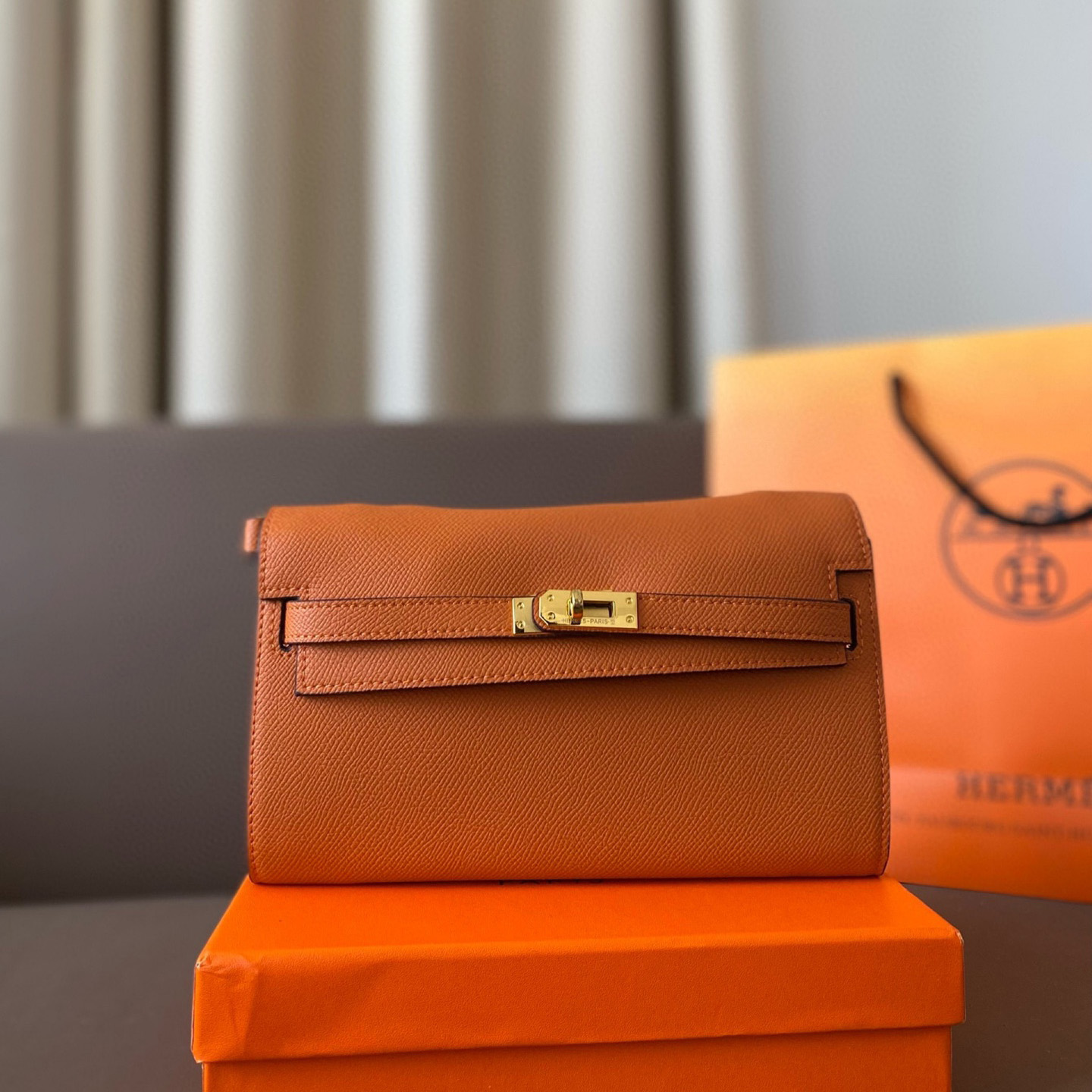 Epsom Kelly Wallet*