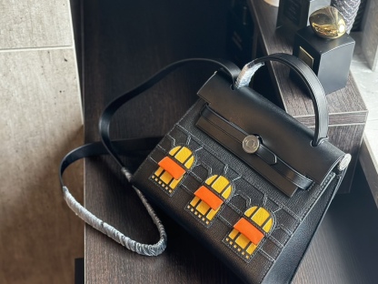 Kelly 18 Bag