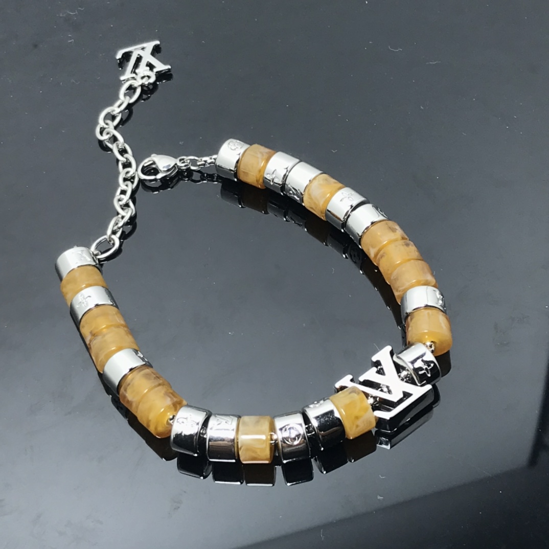 MONOGRAM CHAIN BRACELET