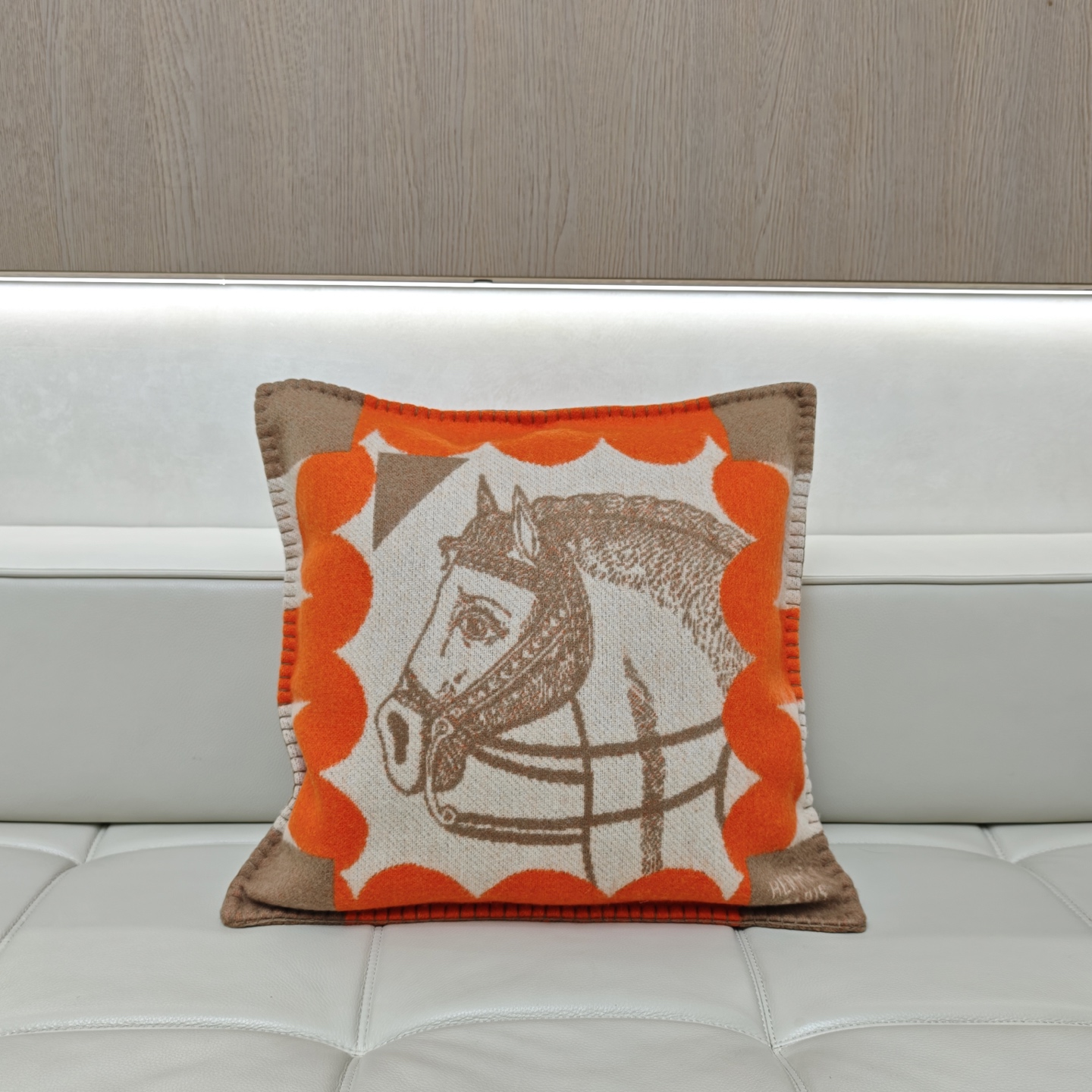 Herthtmès Cashmere [Cheval Joker Cushion/Throw Pillow]