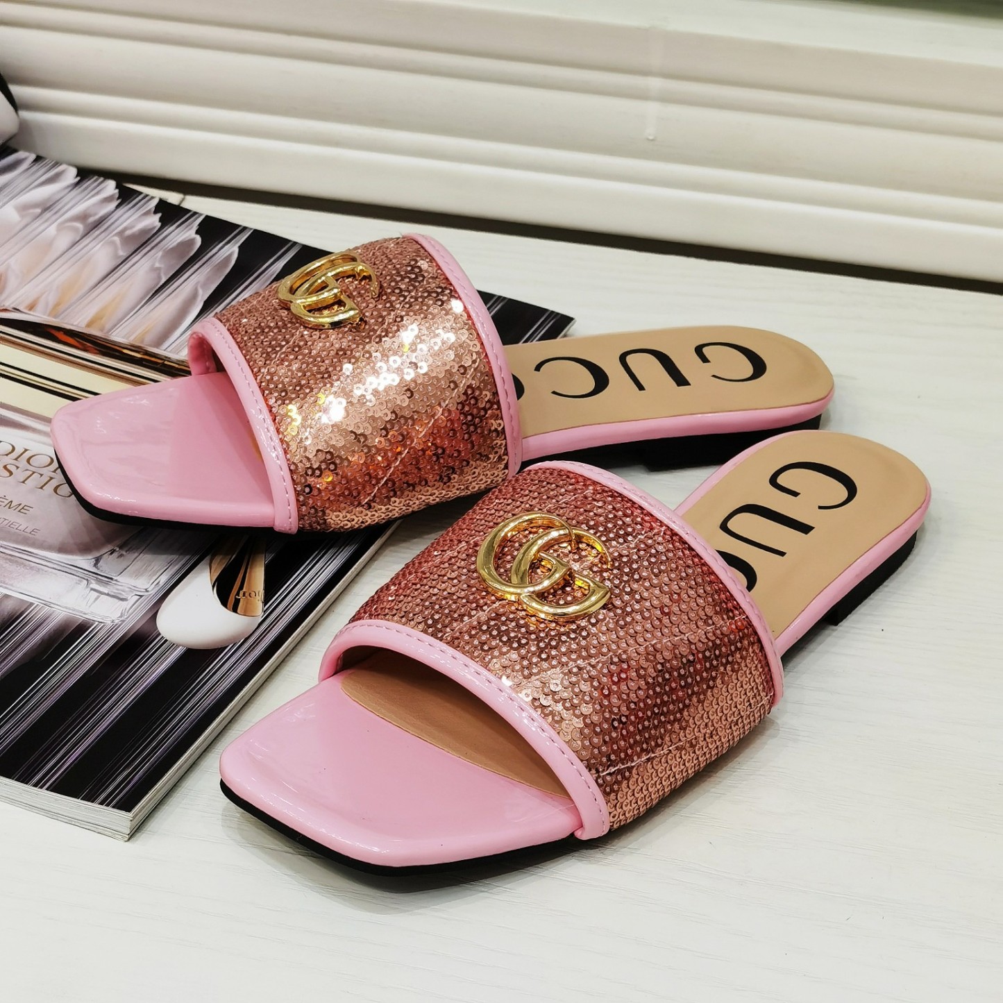 WOMEN'S SLIDE WITH DOUBLE G