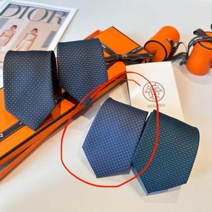 Hermès tie