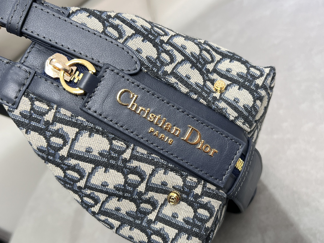 D-Journey handbag