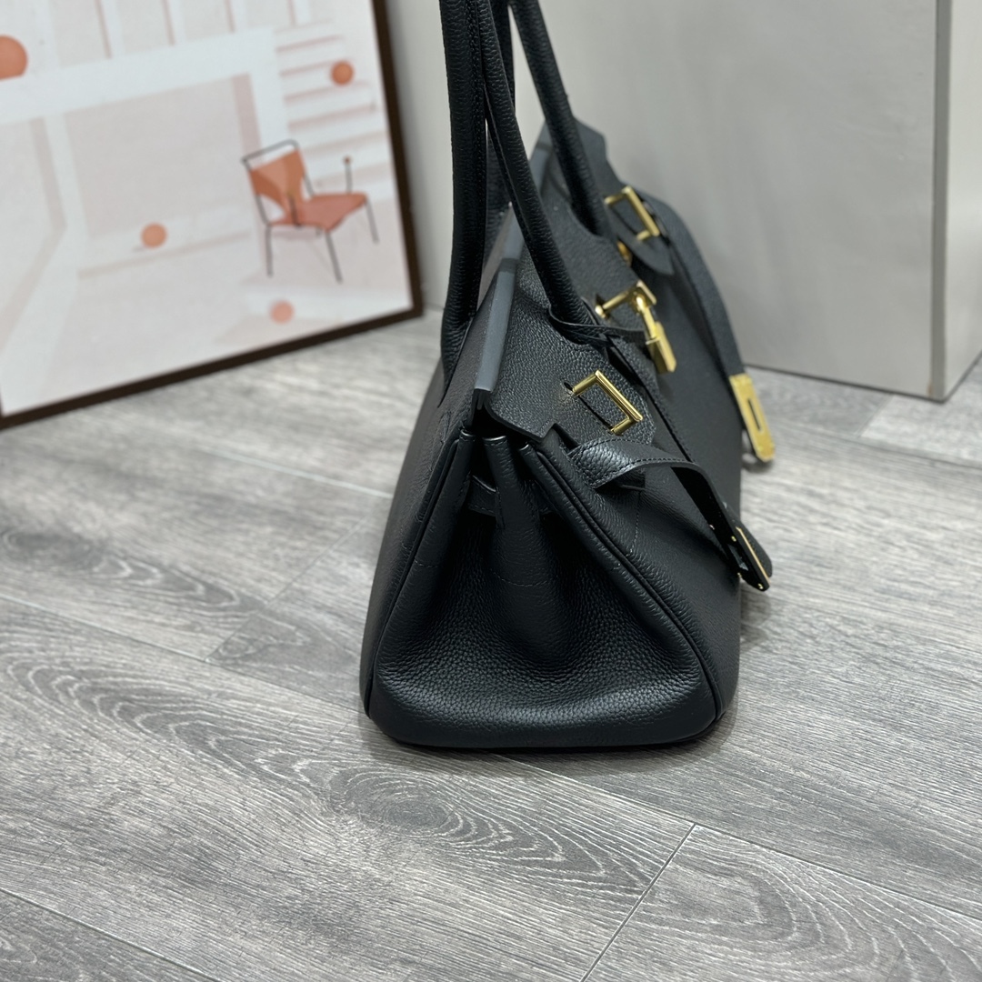 Herthtmes  Taurillon Clemence JPG Birkin  40