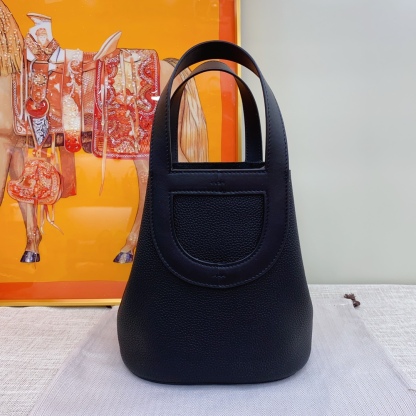 Herthtmes  Taurillon Clemence Swift In-The-Loop 18/22 Bag Etoupe