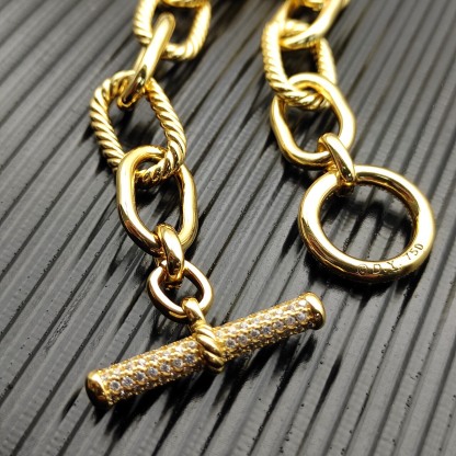 Dathtvid Yurthtman  DY Madison Pavé Toggle Chain Bracelet in 18K Yellow Gold