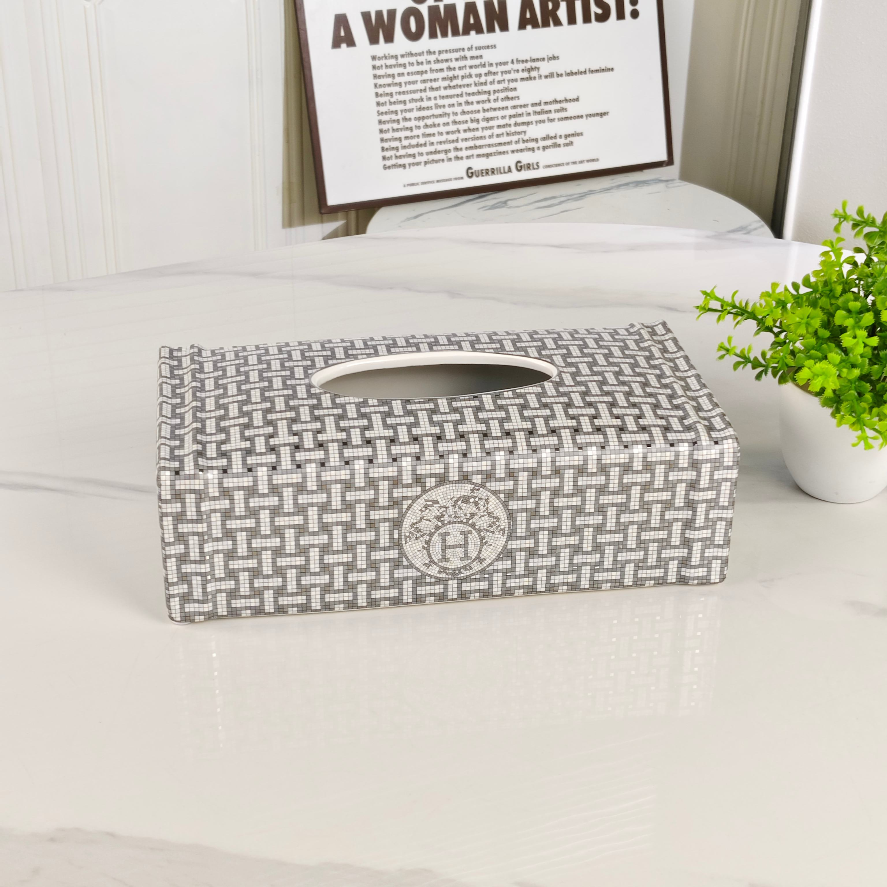 He--rmès Luxury Tissue Box