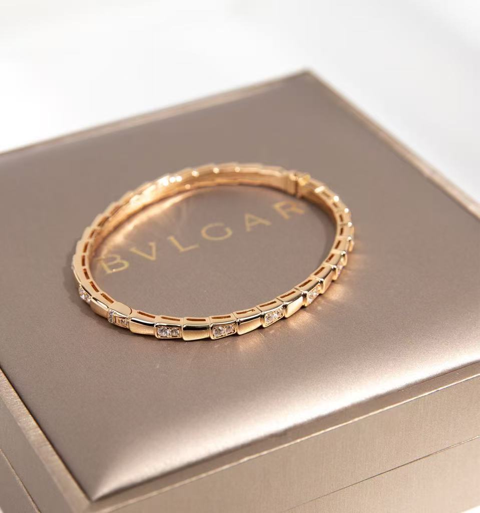 Serpenti Viper Rose gold Bracelet