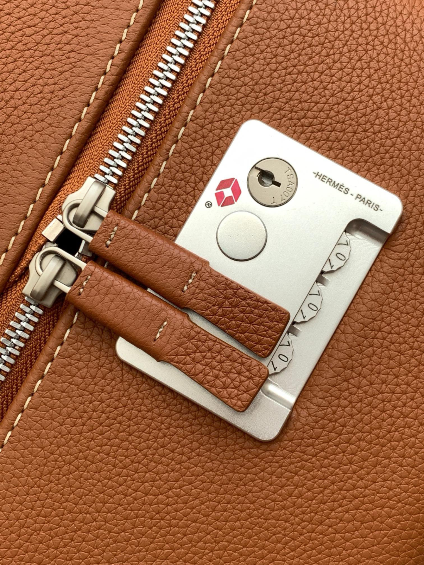 HRS High-End Travel Suitcase