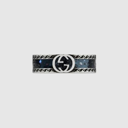 Interlocking ring