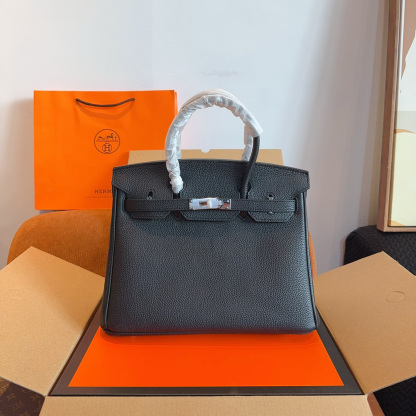 *Birkin 30 Bag