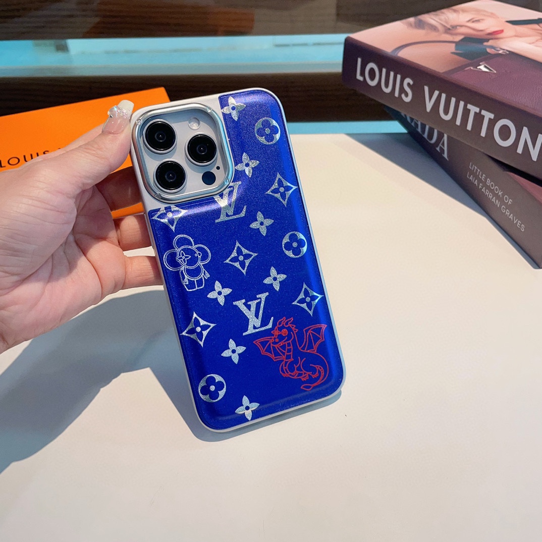 2-in-1 Cell Phone Case with Milk Dragon Pattern