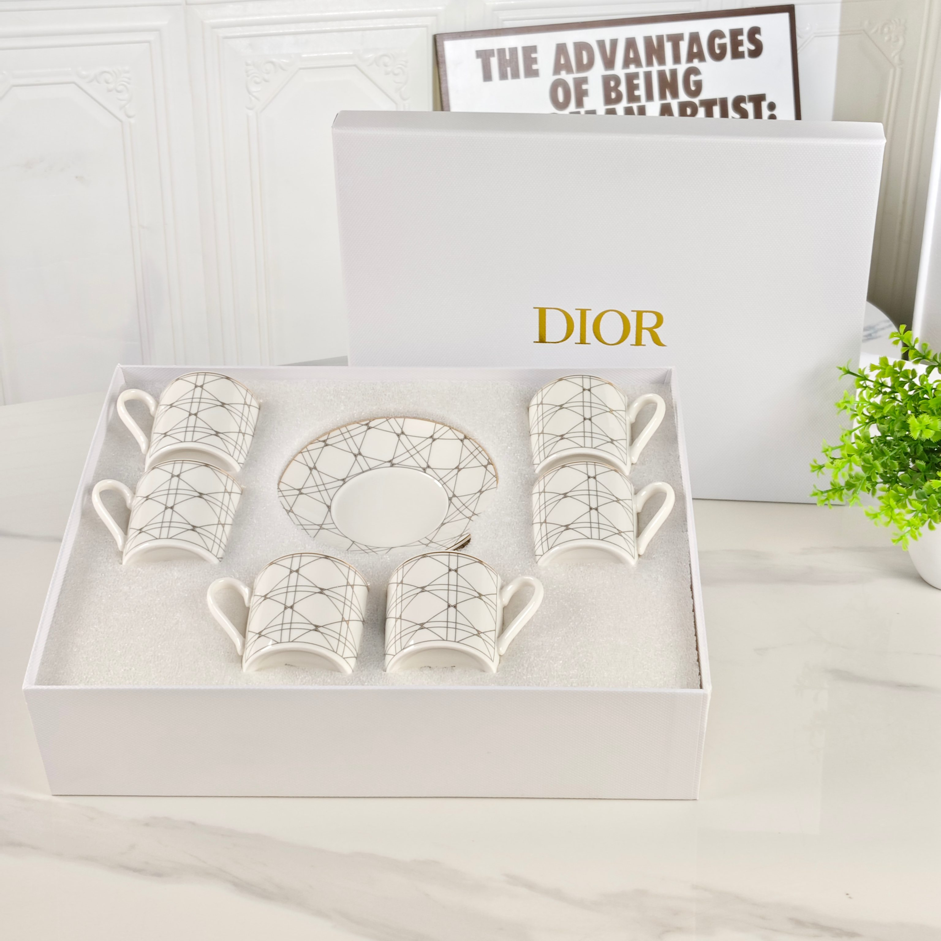 New Arrival 🔥 Dithtor - [White 6 Cups & 6 Saucers with Mesh Pattern]