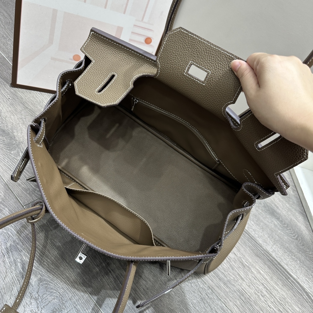 Herthtmes  Taurillon Clemence JPG Birkin  40
