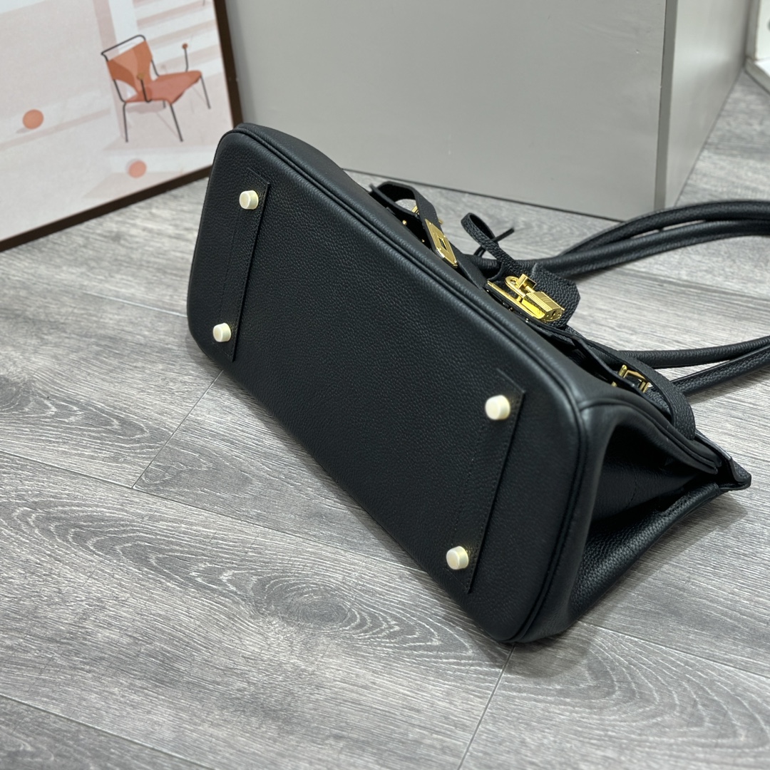 Herthtmes  Taurillon Clemence JPG Birkin  40