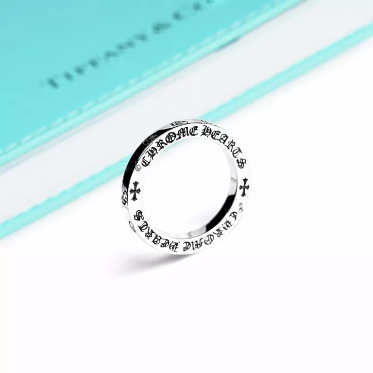 ROLLING STONES RING – LIP & TONGUE SPACER