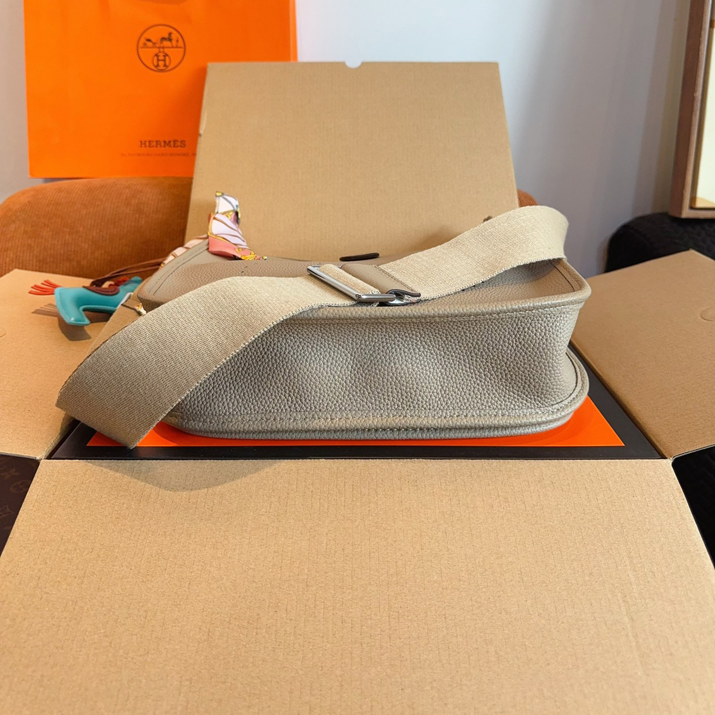 Evelyne  28 bag