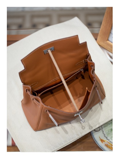 KELLY 28 FIRST LAYER TOGO COWHIDE WHITE