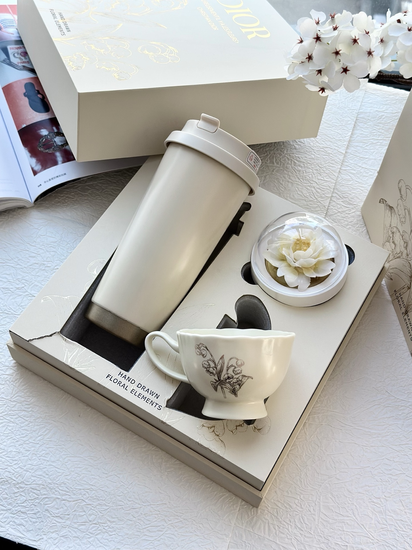 DIthtOR Lily of the Valley Coffee Cup Gift Set