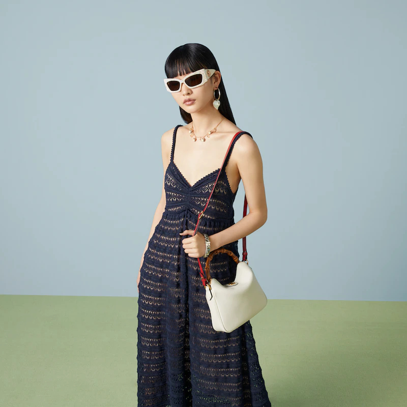 DIANA SMALL SHOULDER BAG