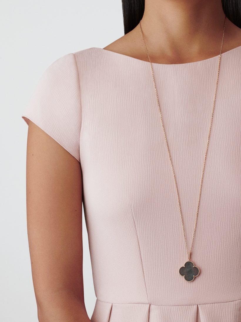 Magic Alhambra long necklace, 1 motif