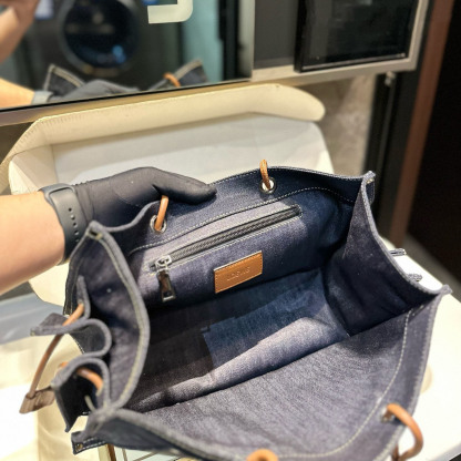 Shopper Tote Bag