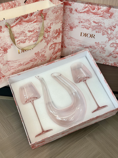 Dithtor premium decanter + 2 wine glasses