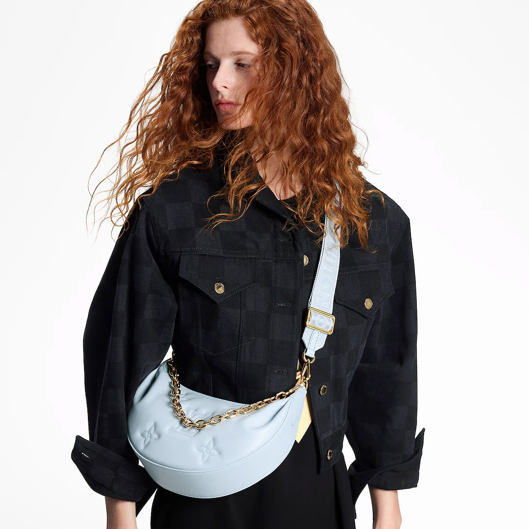 Over The Moon M59825