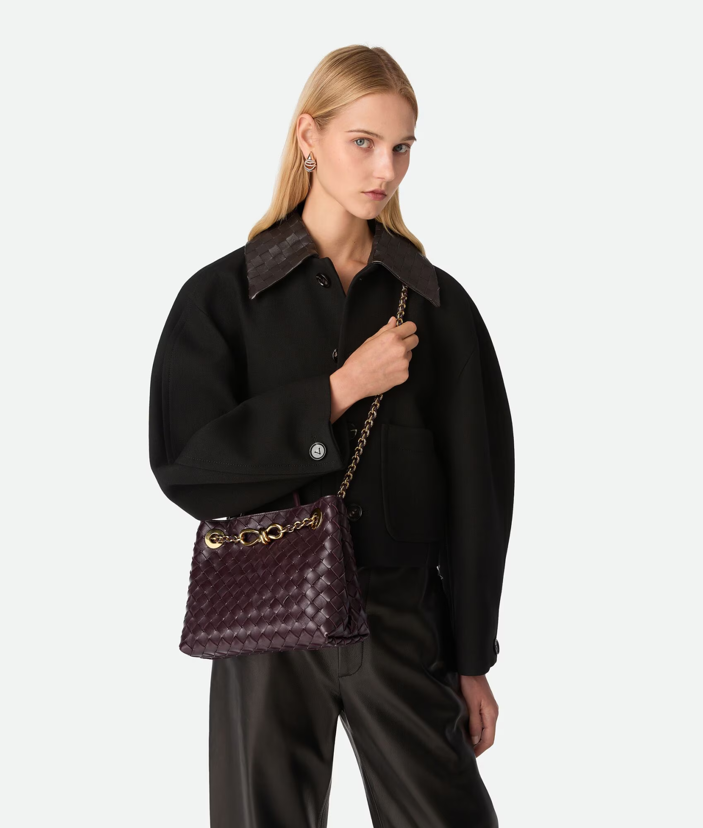 Bothtttega Vethtneta Small Andiamo Chain Bag