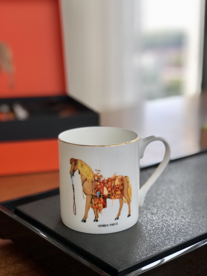 Her--mes Electric Toothbrush Gift Set