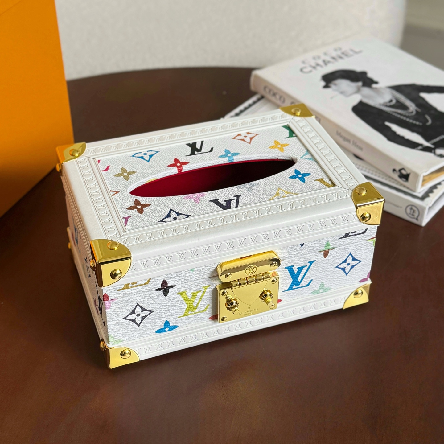 LV High-End Printed Tissue Box