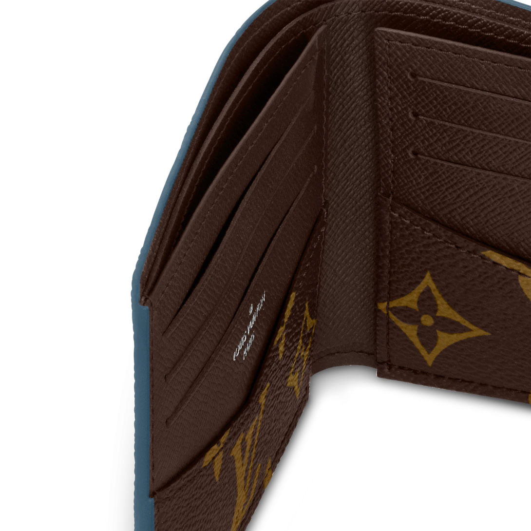 Slender Wallet M82798