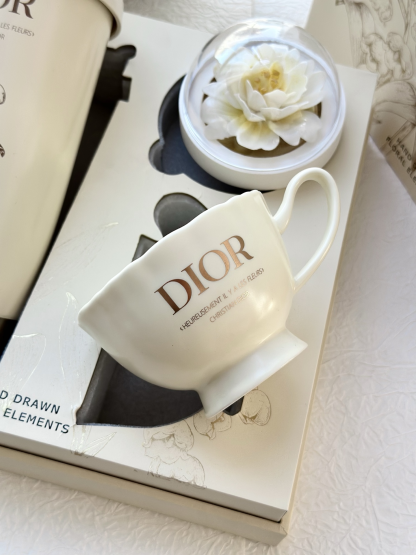 DIthtOR Lily of the Valley Coffee Cup Gift Set