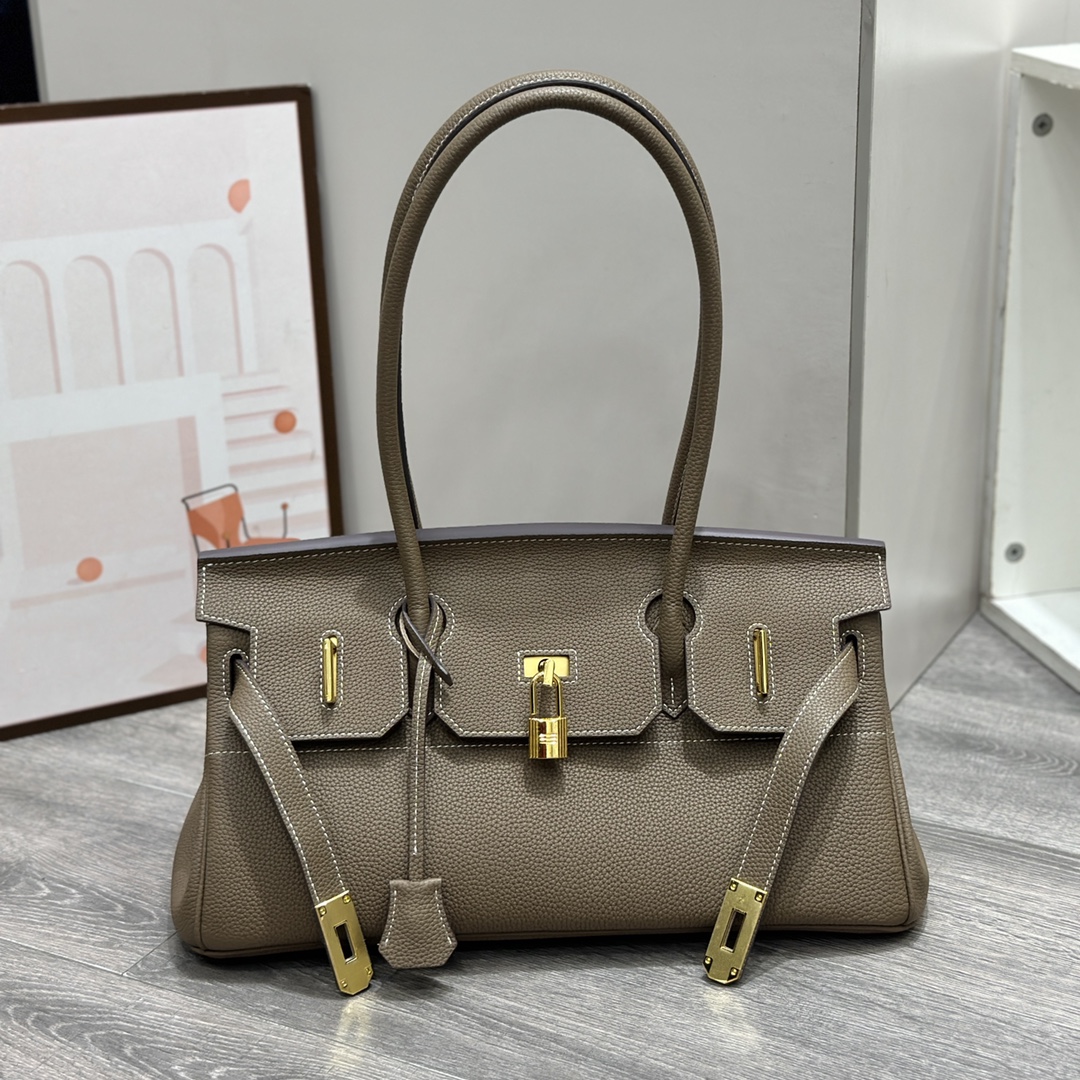 Herthtmes  Taurillon Clemence JPG Birkin  40