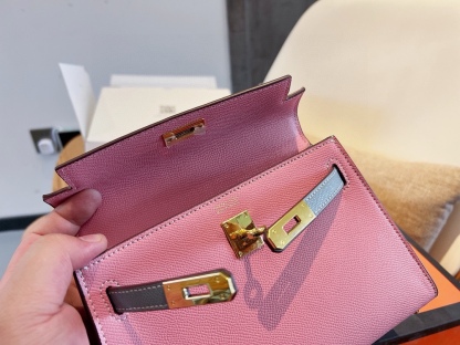 Kelly 20/25 Bag