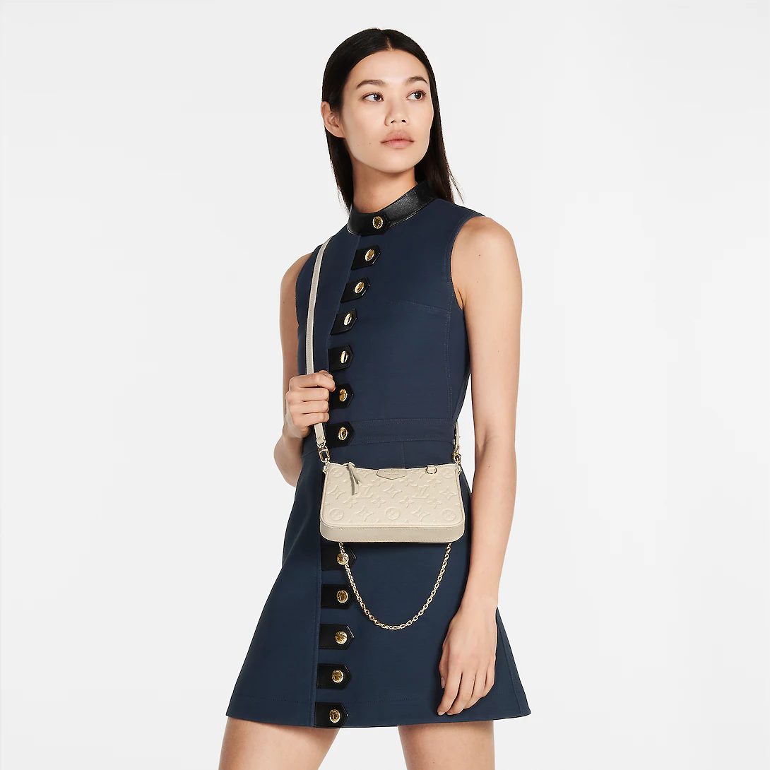Easy Pouch On Strap
