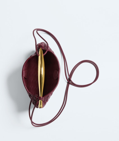 Bothtttega Vethtneta bags