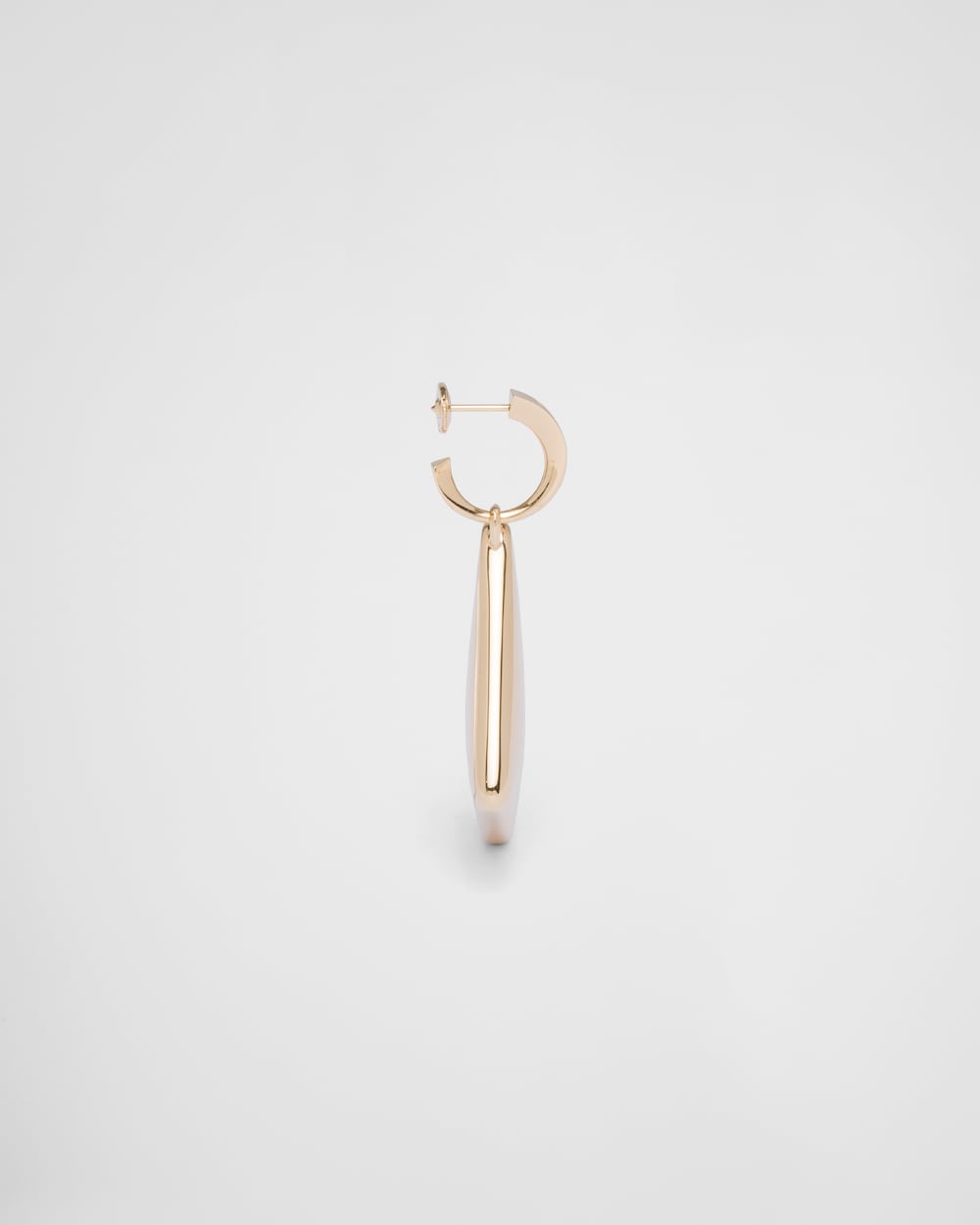 Eternal Gold medium drop earrings in yellow gold