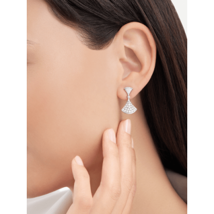 DIVAS DREAM EARRINGS