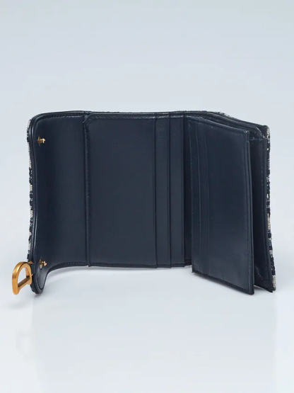 A21 purse