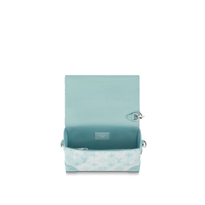 Steamer Wearable Wallet M22637