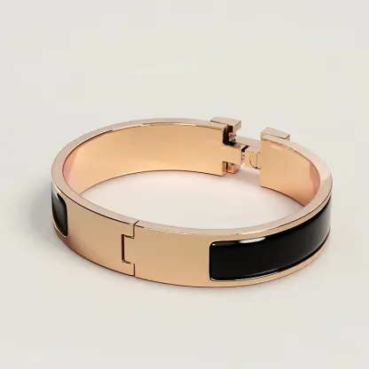 3-Piece Iconic Bracelet Stack: LOVE, Juste un Clou & Clic H