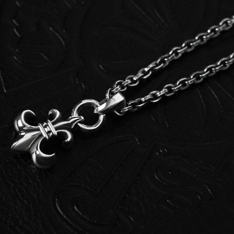 BS FLEUR PENDANT WITH BAIL
